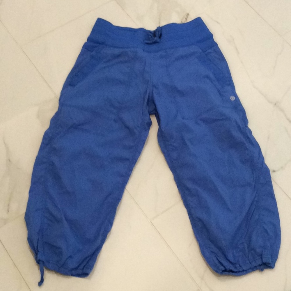 Lululemon dance studio crop pants